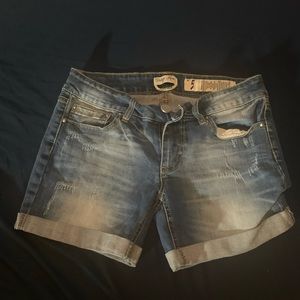 indigo rein jean shorts cuffed